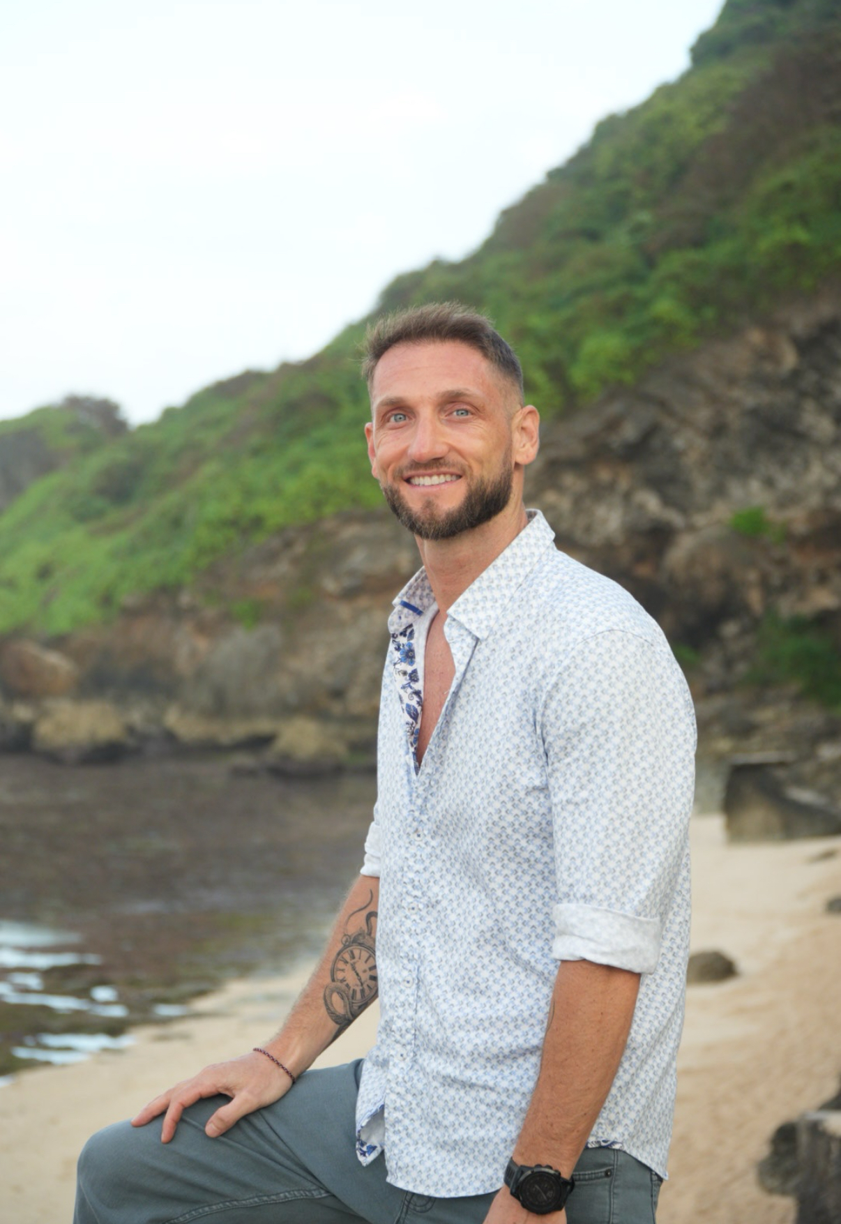 The Danger of Labeling Yourself in Relationships